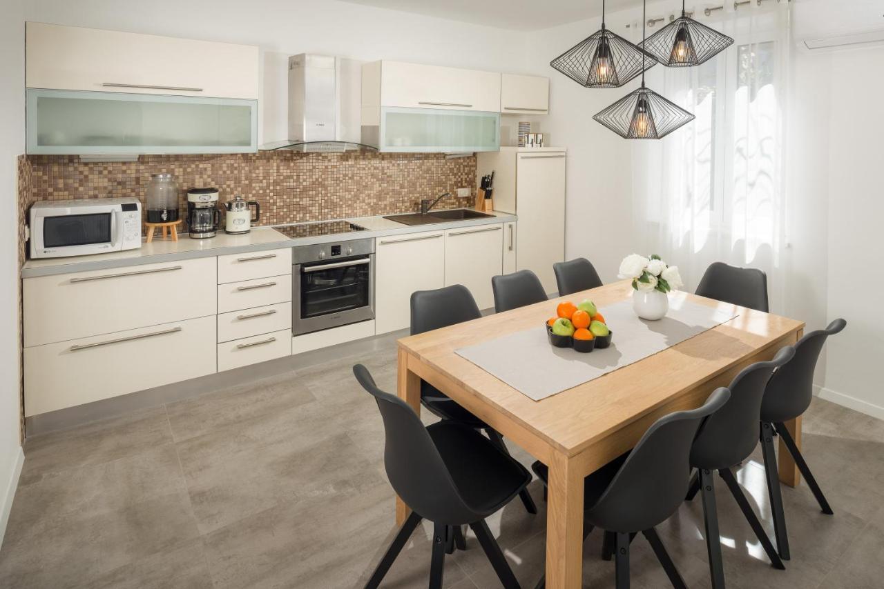 Villa Roko- The Spacious Luxury Trogir Zewnętrze zdjęcie